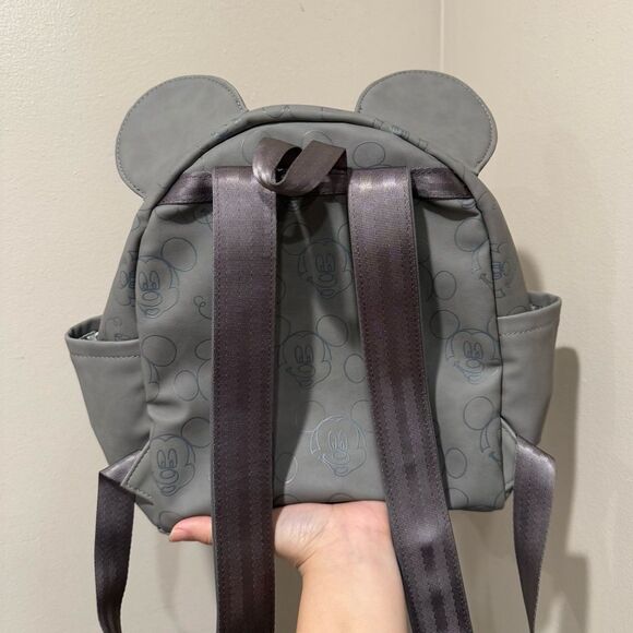 Petunia Pickle Bottom Mini BACKPACK Diaper Bag Disney Love Mickey Mouse Pattern - Picture 6 of 12